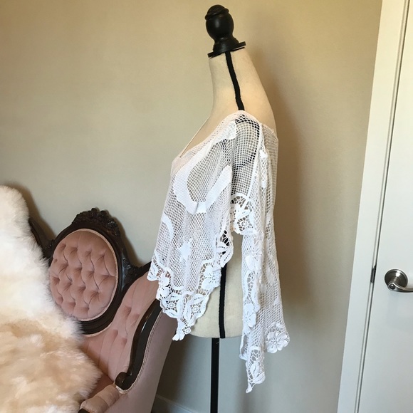 WILDFOX White Iguana Lizard Coverup Small - Picture 3 of 8